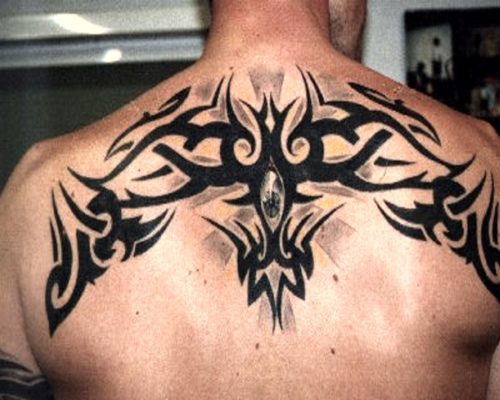 Featured image of post Tatuajes En La Espalda Para Hombres Tribales Los dise os de tatuajes tribales